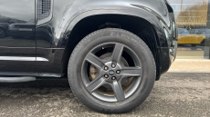 Land Rover Defender 3.0 D250 X-Dynamic SE 90 3dr Auto Diesel Estate